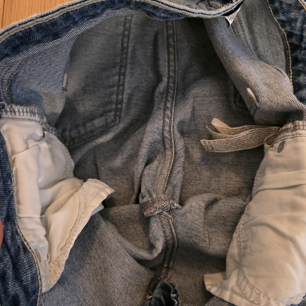 Forever 21 High Waisted Super Flare Jeans- 31 - Picture 7 of 12